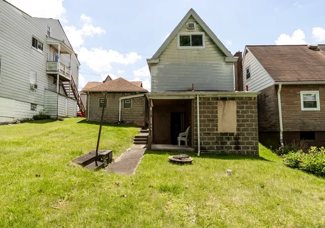 Homes for sale in Shaler, PA | 553 Foundry St, Shaler, PA 15215 | MLS# 1762673
