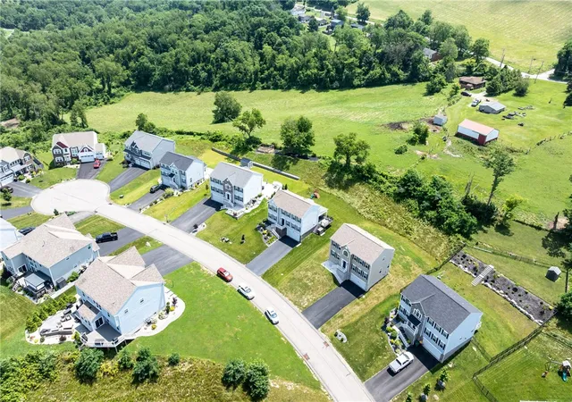 Homes for sale in North Strabane, PA | 304 Rose Hill Ct, North Strabane, PA 15317 | MLS# 1762668