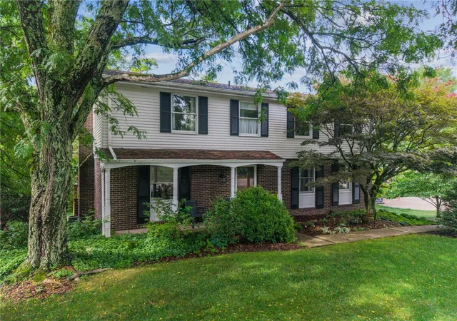 Homes for sale in Monroeville, PA | 2104 Berkshire Dr, Monroeville, PA 15146 | MLS# 1762508