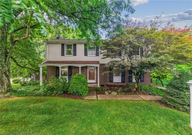 Homes for sale in Monroeville, PA | 2104 Berkshire Dr, Monroeville, PA 15146 | MLS# 1762508