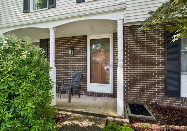 Homes for sale in Monroeville, PA | 2104 Berkshire Dr, Monroeville, PA 15146 | MLS# 1762508