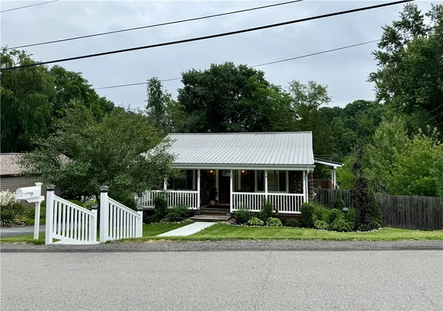 Homes for sale in Lower Burrell, PA | 220 Widmer Ave, Lower Burrell, PA 15068 | MLS# 1762675