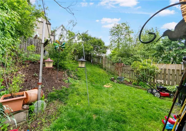 18th image of 1028 Lakewood Ave, Elliott, PA 15220 | MLS# 1762409