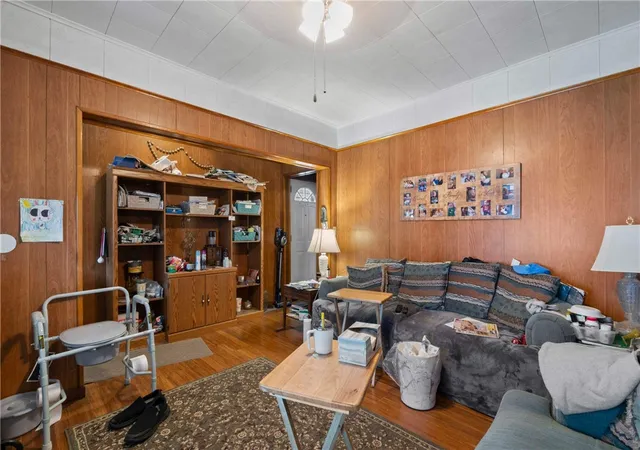 2nd image of 1028 Lakewood Ave, Elliott, PA 15220 | MLS# 1762409