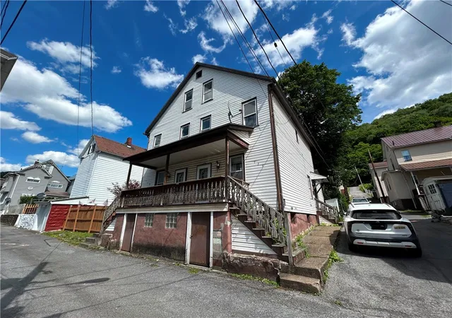2nd image of 734 736 Duke Pl, Greater Johnstown School District, PA 15901 | MLS# 1762657