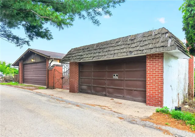 Homes for sale in Baldwin Boro, PA | 2980 Ruthwood Ave, Baldwin Boro, PA 15227 | MLS# 1762522