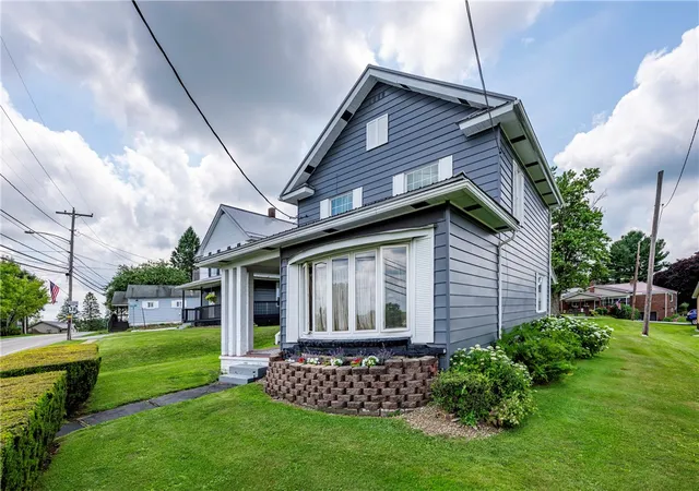 Photo 1 of Single family home for sale at 317 S Washington St, Eau Claire, PA 16030 | MLS# 1762655 | Listing updated on 2026-09-30