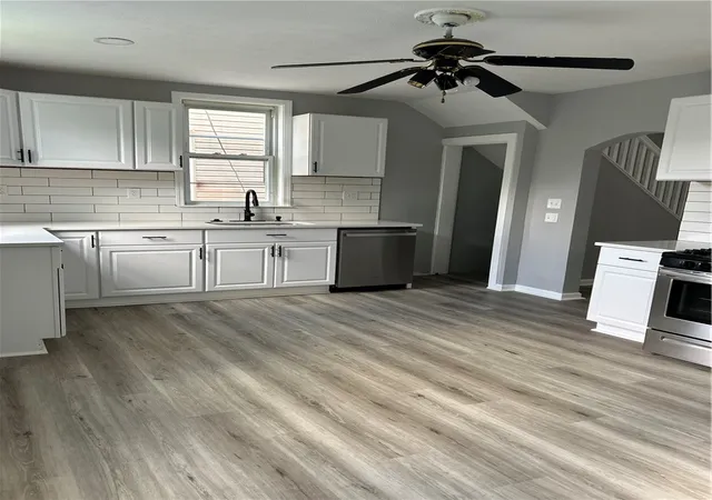 3rd image of 2438 Diehl Ave, Pittsburgh, PA 15210 | MLS# 1762116