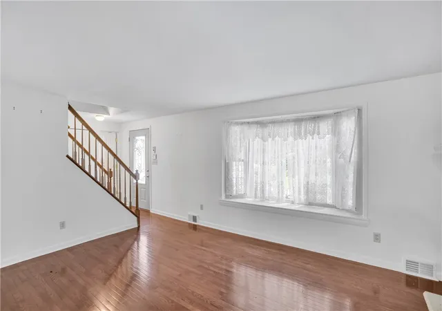 3rd image of 176 Richmore Dr, Penn Hills, PA 15147 | MLS# 1762604