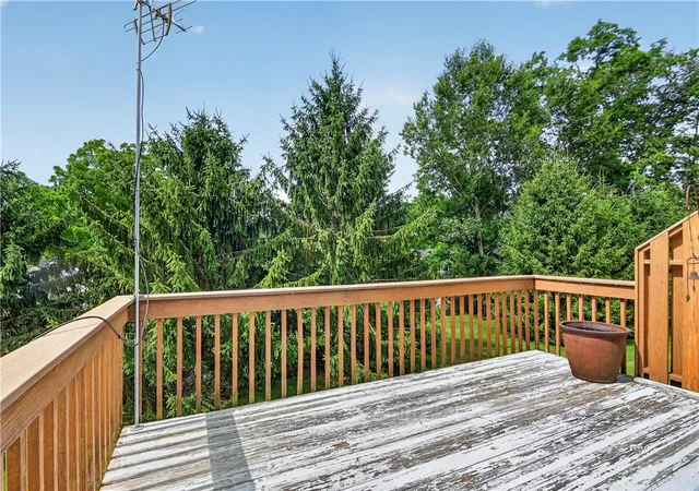 Homes for sale in Canton Twp, PA | 3 Dogwood Dr, Canton Twp, PA 15301 | MLS# 1762536