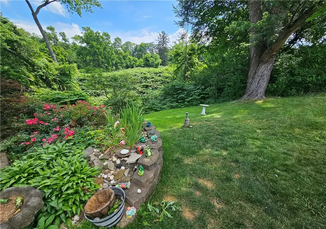 Homes for sale in N Versailles, PA | 222 Crooked Run Rd, N Versailles, PA 15137 | MLS# 1762828