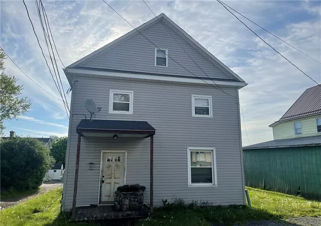 2nd image of 166 Madison St, Saint Marys, PA 15857 | MLS# 1762843