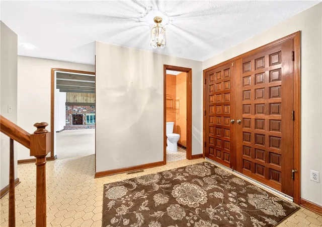 Homes for sale in Franklin Park, PA | 1593 Oakleaf Ln, Franklin Park, PA 15237 | MLS# 1762835