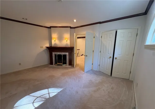 Photo 4 of Single family home for sale at 258 Cobblestone Dr, Hempfield Twp, PA 15601 | MLS# 1762847 | Listing updated on 2026-10-04