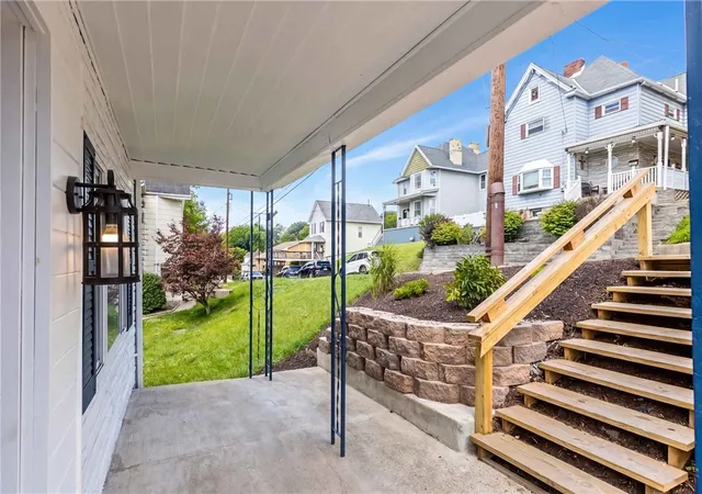 4th image of 120 Vine St, Canonsburg, PA 15317 | MLS# 1761156