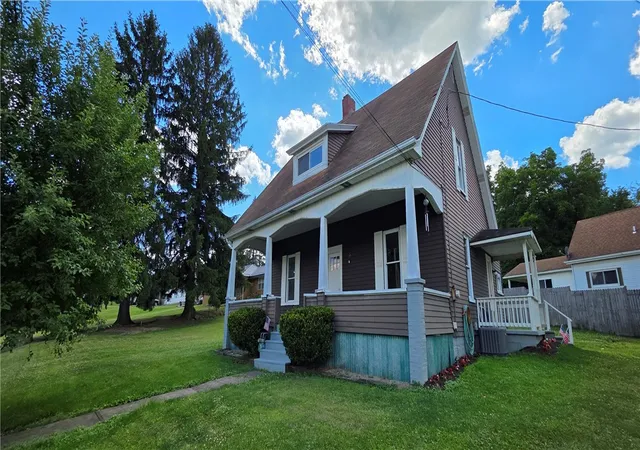 Homes for sale in Smith, PA | 5 Mckinley Ave, Smith, PA 15019 | MLS# 1762862