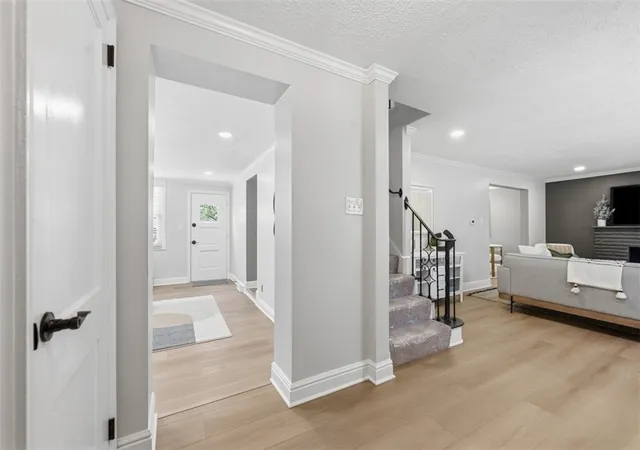 3rd image of 4433 Coleridge St, Pittsburgh, PA 15201 | MLS# 1762855