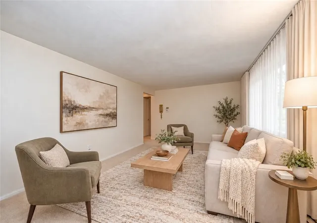 Photo 3 of Single family home for sale at 422 Woodrift Ln, Pittsburgh, PA 15236 | MLS# 1762817 | Listing updated on 2026-10-05