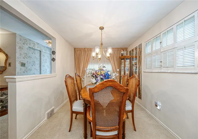 5th image of 422 Woodrift Ln, Pittsburgh, PA 15236 | MLS# 1762817