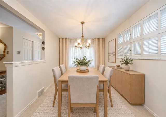 Photo 4 of Single family home for sale at 422 Woodrift Ln, Pittsburgh, PA 15236 | MLS# 1762817 | Listing updated on 2026-10-05
