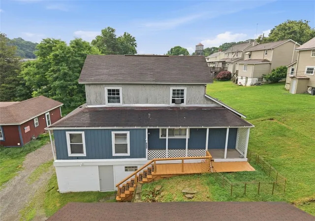 Photo 1 of Single family home for sale at 220 2nd Street, W Leechburg, PA 15656 | MLS# 1762466 | Listing updated on 2026-08-02