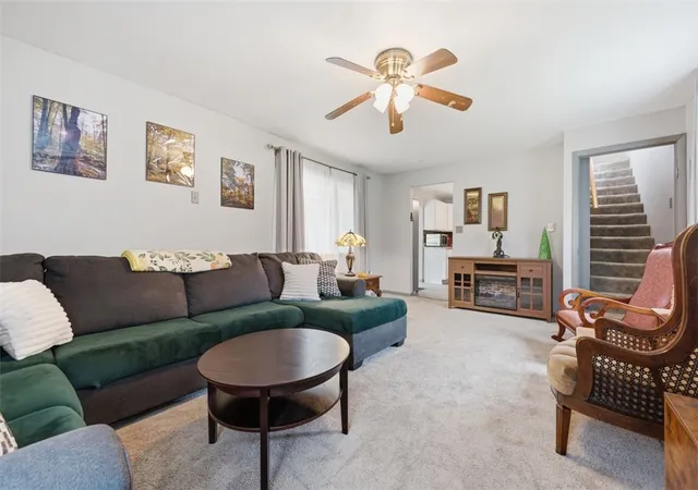 Photo 4 of Single family home for sale at 220 2nd Street, W Leechburg, PA 15656 | MLS# 1762466 | Listing updated on 2026-08-02