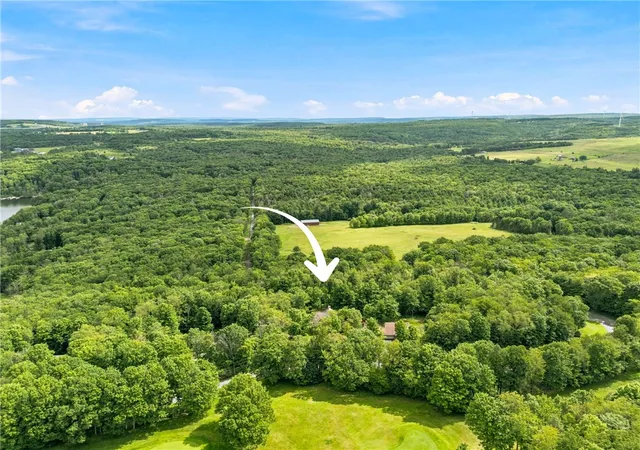 Homes for sale in Indian Lake Boro, PA | 824 South Shore Trail, Indian Lake Boro, PA 15926 | MLS# 1762849
