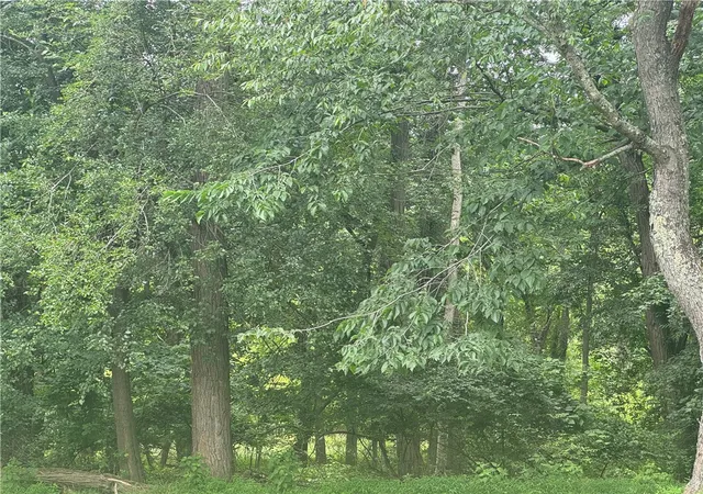 11th image of 373 Lakeview Dr, South Strabane, PA 15301 | MLS# 1762912
