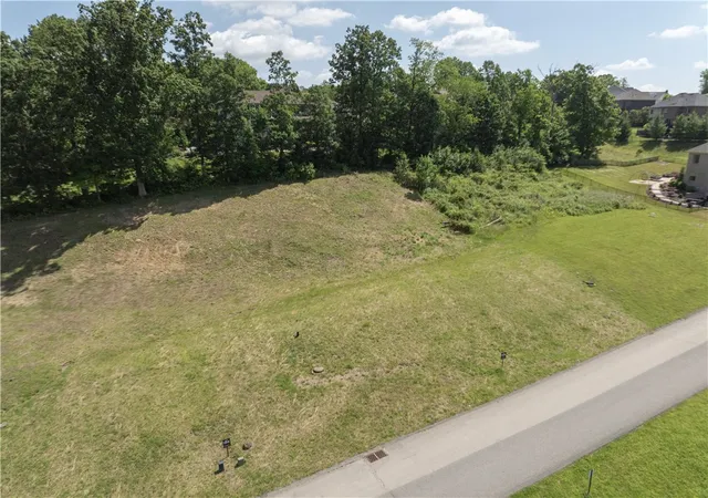 2nd image of 108 (lot 103) Fair Acres Dr, Upper St Clair, PA 15241 | MLS# 1762941
