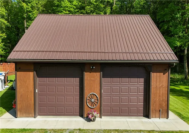 3rd image of 376 Urey School Rd, Sandy Lake Twp, PA 16145 | MLS# 1762319