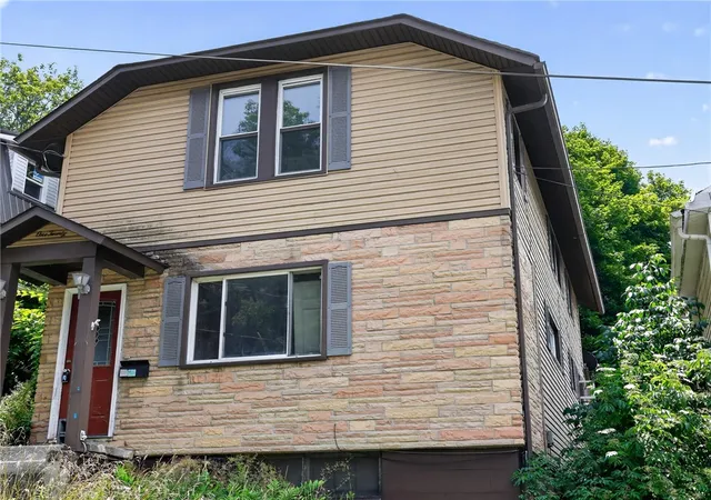 Photo 2 of Single family home for sale at 120 Stephens St, Greater Johnstown School District, PA 15905 | MLS# 1762927 | Listing updated on 2026-07-22