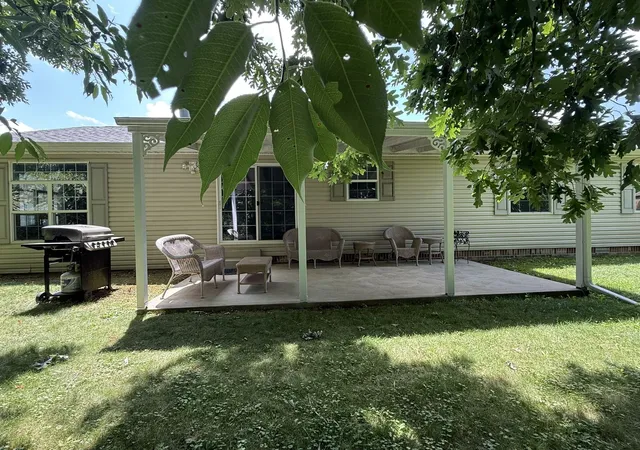 Photo 1 of Manufactured home for sale at 381 Eagle Ln, Washington Twp, PA 15613 | MLS# 1762992 | Listing updated on 2026-09-16