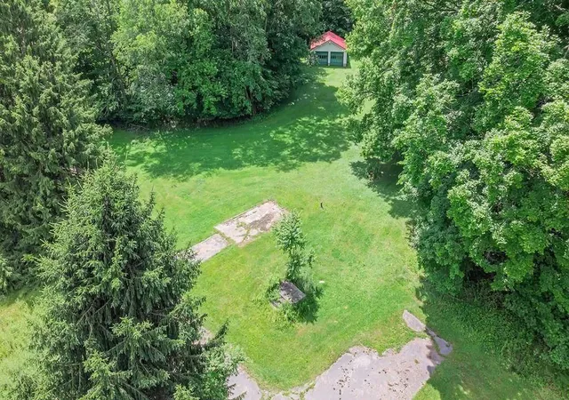 1st image of 3799 Constitution Blvd, Darlngtn Twp, PA 16115 | MLS# 1763003