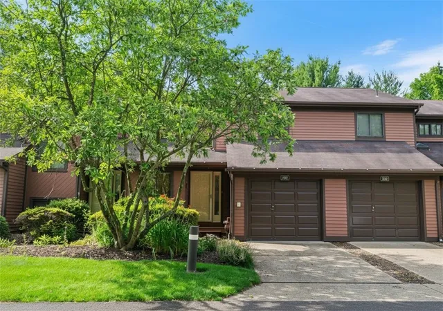 2nd image of 1002 Forest Edge Ct, Mc Candless, PA 15090 | MLS# 1762998
