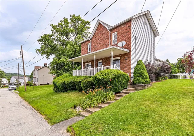 Homes for sale in North Huntingdon, PA | 1371 2nd Street, North Huntingdon, PA 15692 | MLS# 1762932