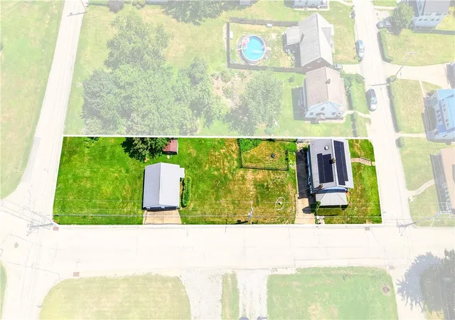 3rd image of 781 Elk Ave, Rochester Twp, PA 15074 | MLS# 1762478