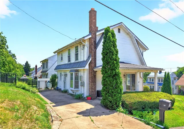 5th image of 781 Elk Ave, Rochester Twp, PA 15074 | MLS# 1762478