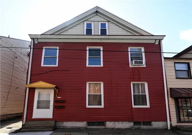 1st image of 100 S 14th St, South Side, PA 15203 | MLS# 1763067