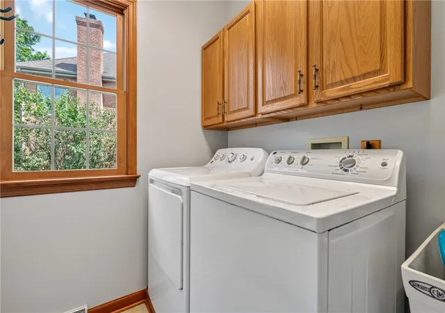 5th image of 114 Oakview Dr, Cranberry Township, PA 16066 | MLS# 1763068