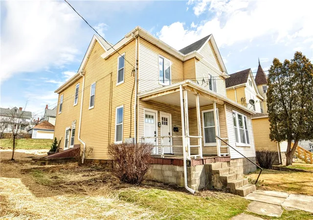 3rd image of 450 Jefferson Ave, City Of Washington, PA 15301 | MLS# 1763078