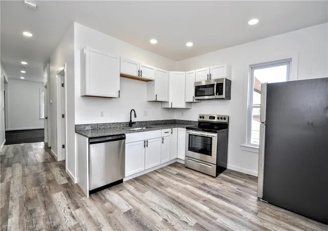 4th image of 450 Jefferson Ave, City Of Washington, PA 15301 | MLS# 1763078
