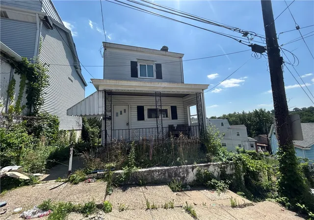 Homes for sale in Arlington, PA | 2118 Elsie St, Arlington, PA 15210 | MLS# 1763079