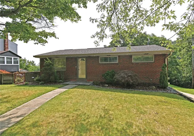 Photo 1 of Single family home for sale at 4017 Liberty Way, Lincoln Boro, PA 15133 | MLS# 1763094 | Listing updated on 2026-07-31