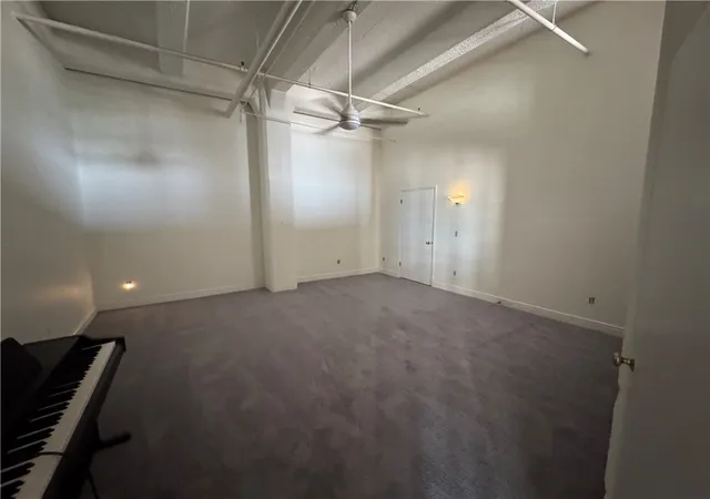 2nd image of 5850 Centre Ave, Pittsburgh, PA 15206