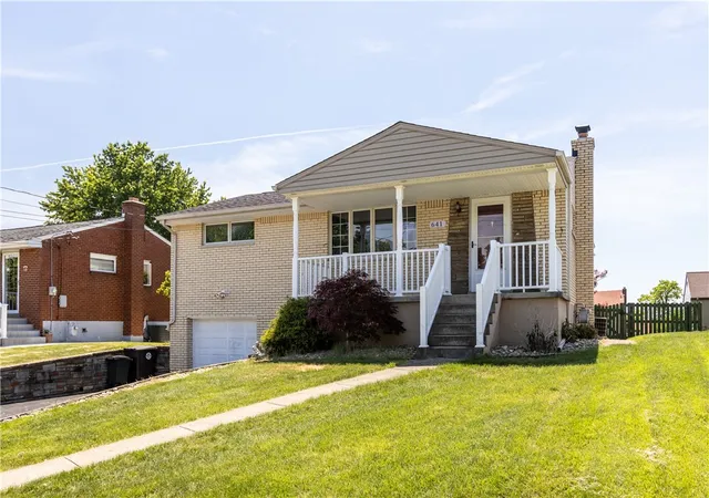Homes for sale in Baldwin Twp, PA | 641 Judith Dr, Baldwin Twp, PA 15236 | MLS# 1763050