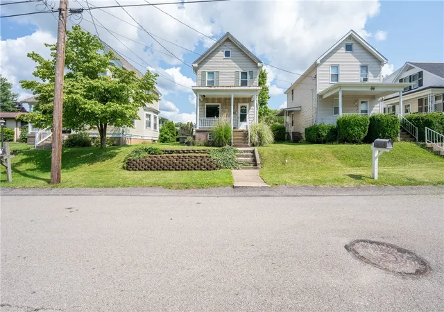 Homes for sale in Derry Boro, PA | 321 W Keeling Ave, Derry Boro, PA 15627 | MLS# 1762689