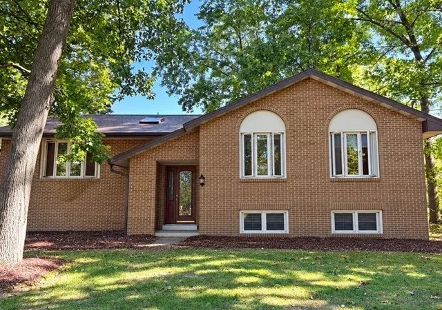 Photo 2 of Single family home for sale at 129 Green Forest Dr, Baden, PA 15005 | MLS# 1762995 | Listing updated on 2026-10-05