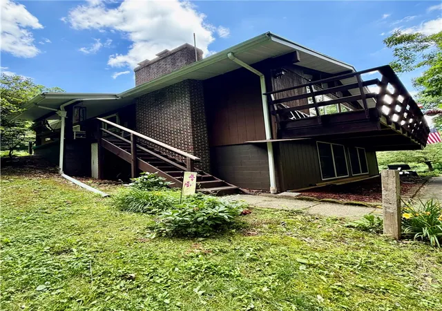 3rd image of 1200 Menk Road, New Kensington, PA 15068 | MLS# 1762939