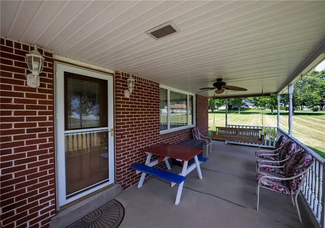 4th image of 125 Fortieth St, Twp Of But Nw, PA 16001 | MLS# 1763128