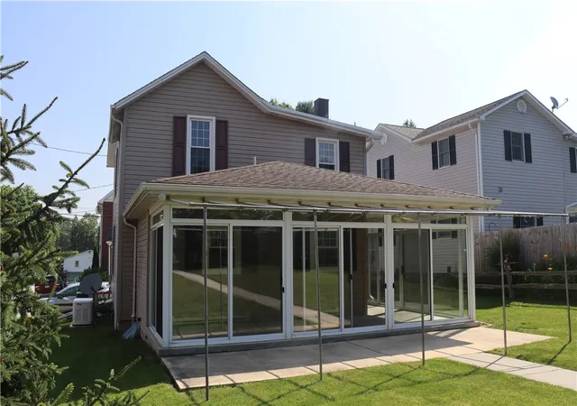 Homes for sale in Ligonier Boro, PA | 311 W Church St, Ligonier Boro, PA 15658 | MLS# 1763096